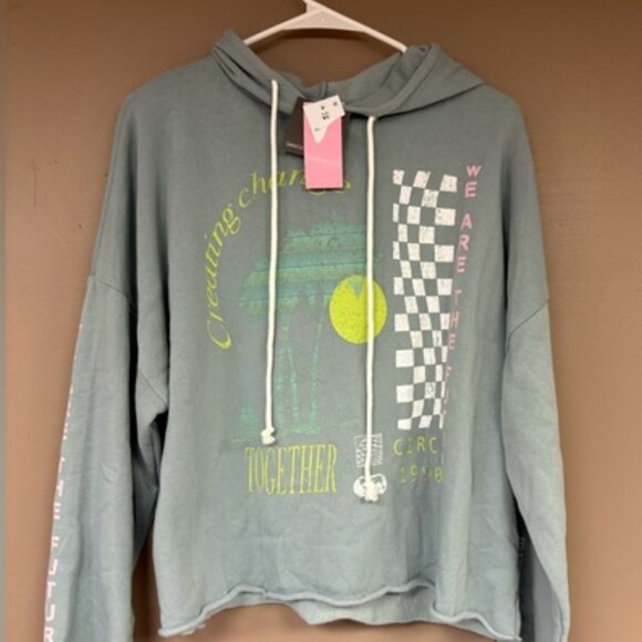 Grayson Threads Green Creating Change Together Graphic Cropped Hoodie size XL - Picture 1 of 4